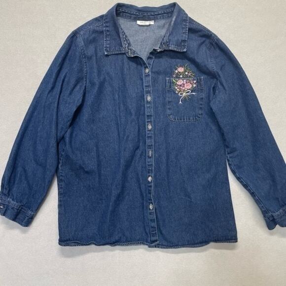 CW Classics Denim Button Down Shirt Floral embroidery Plus size 1X - Picture 8 of 9